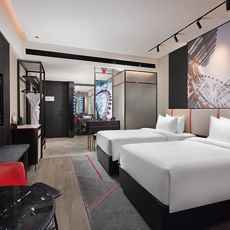 Radisson Red Hotel Zhuhai Gongbei Port Exterior photo