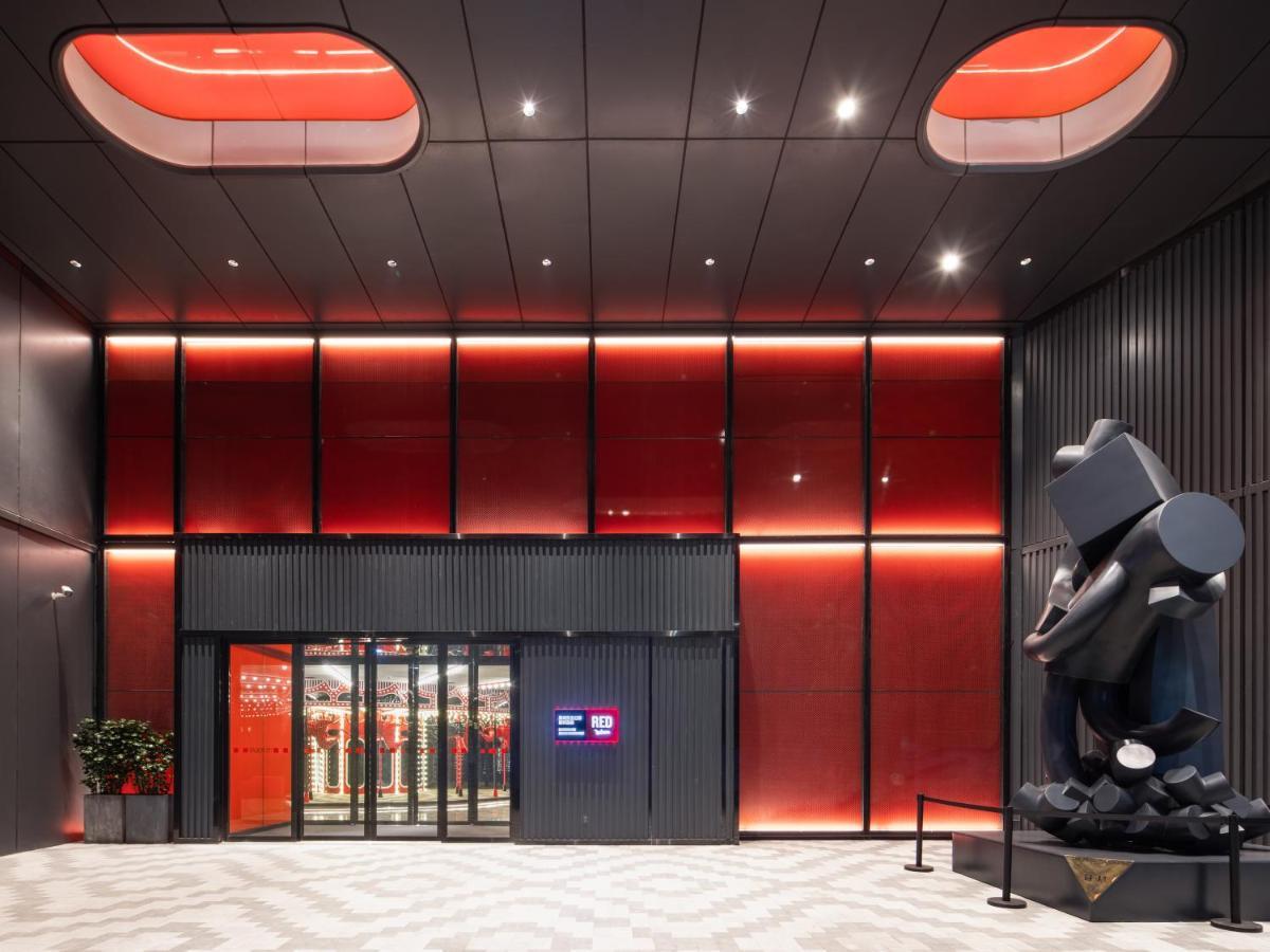 Radisson Red Hotel Zhuhai Gongbei Port Exterior photo